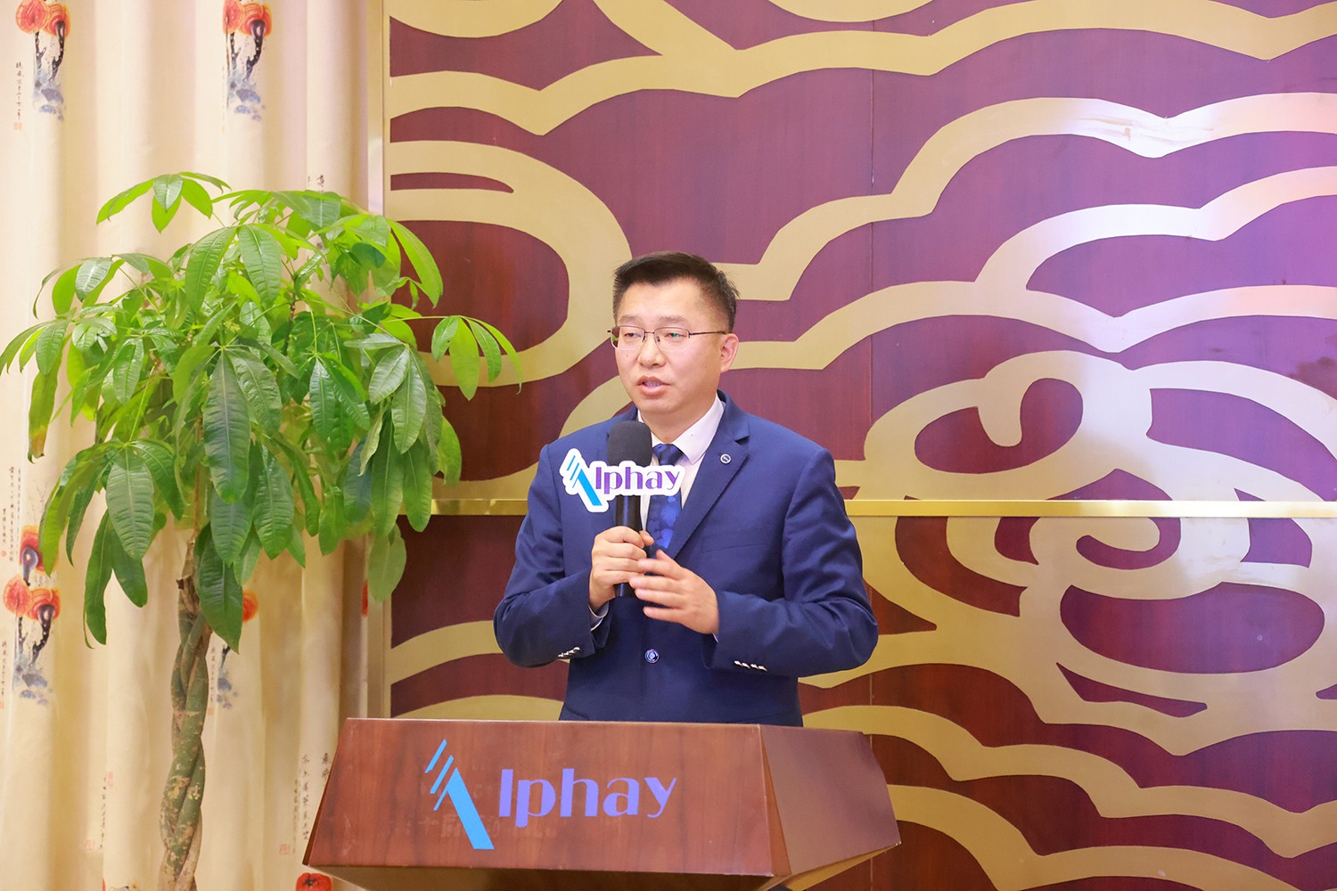 圖片關(guān)鍵詞